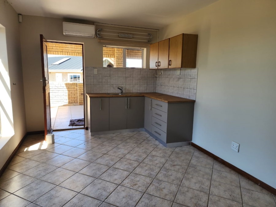 3 Bedroom Property for Sale in Menkenkop Western Cape